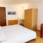 Otel Parkhotel Emmaus - Casa Rustico Ascona