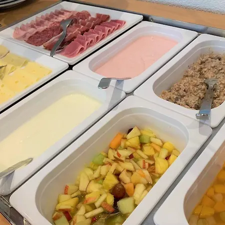 Parkhotel Emmaus - Casa Rustico Hotel 2*