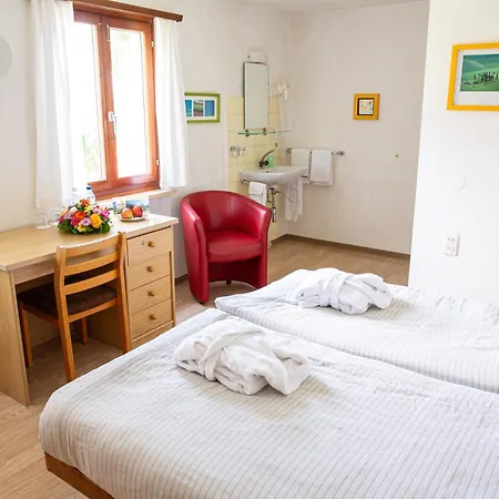 Parkhotel Emmaus - Casa Rustico Hotel 2*