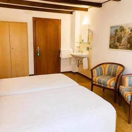 Parkhotel Emmaus - Casa Rustico** Hotel 2*