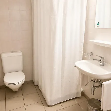Parkhotel Emmaus - Casa Rustico Otel Ascona