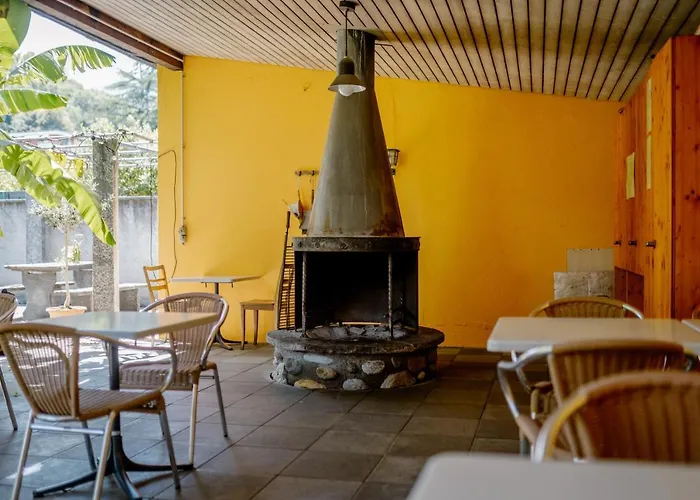 Ξενοδοχείο Parkhotel Emmaus - Casa Rustico Ασκόνα